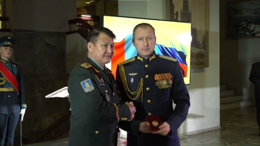 ����� ����-������ ������ � ����������