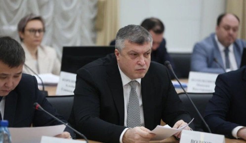 ����� 2,5 ������ ��������� ���� �������� ����� ����������