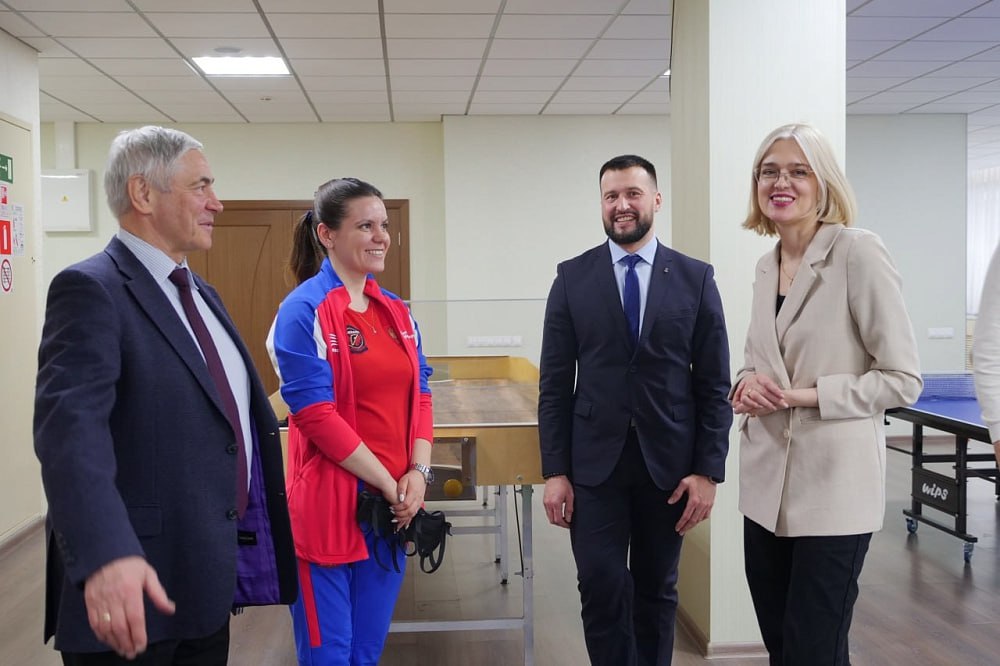 4 февраля в офисе Паралимпийского комитета России состоялась рабочая встреча президента Паралимпийского комитета России Павла Рожкова с исполняющей обязанности заместителя председателя Правительства Забайкальского края... 4 февраля в офисе Паралимпийского комитета России состоялась рабочая встреча президента Паралимпийского комитета России Павла Рожкова с исполняющей обязанности заместителя председателя Правительства Забайкальского края...