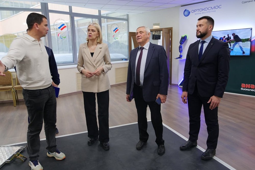 4 февраля в офисе Паралимпийского комитета России состоялась рабочая встреча президента Паралимпийского комитета России Павла Рожкова с исполняющей обязанности заместителя председателя Правительства Забайкальского края... 4 февраля в офисе Паралимпийского комитета России состоялась рабочая встреча президента Паралимпийского комитета России Павла Рожкова с исполняющей обязанности заместителя председателя Правительства Забайкальского края...