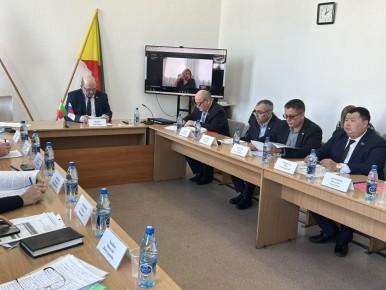 ����� � ���������� ������������ � �������