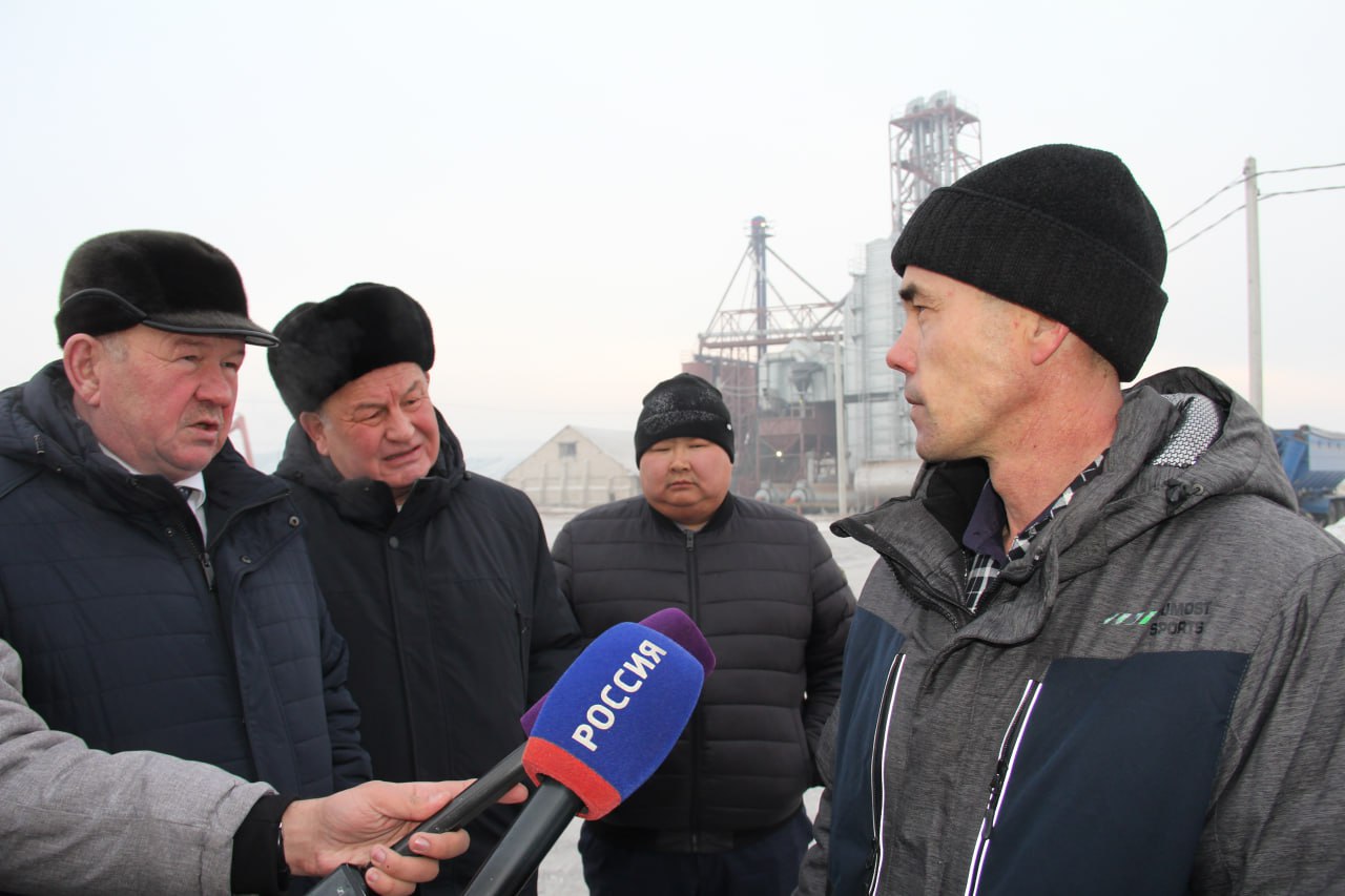 Племзавод «Комсомолец» запустил новое сушильное оборудование на нерчинской базе предприятия Племзавод «Комсомолец» запустил новое сушильное оборудование на нерчинской базе предприятия