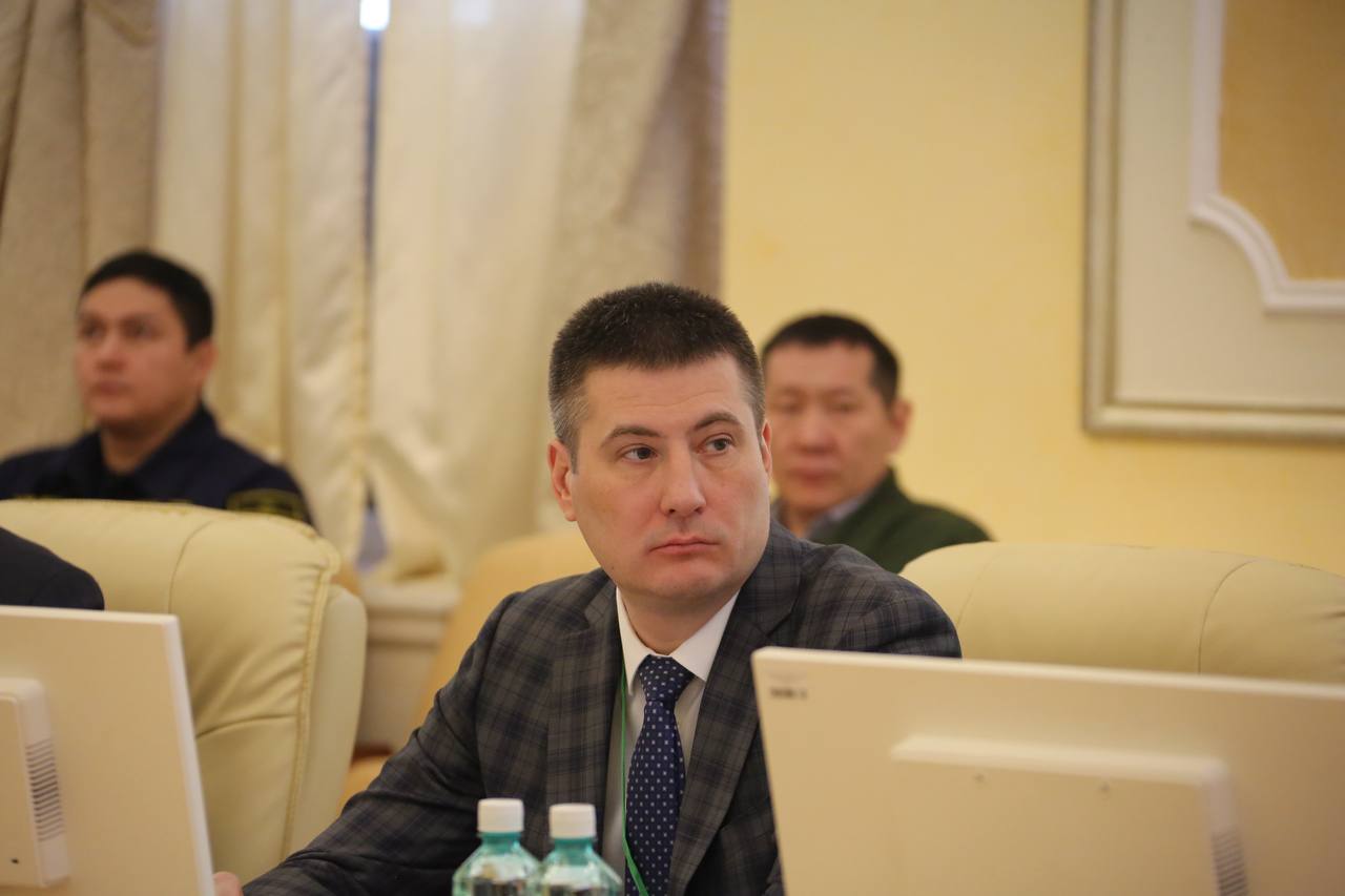 В г. Якутске состоялось итоговое совещание, посвященное эффективности исполнения переданных полномочий в области лесных отношений в ДФО В г. Якутске состоялось итоговое совещание, посвященное эффективности исполнения переданных полномочий в области лесных отношений в ДФО