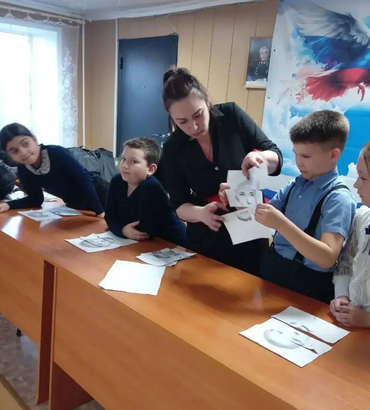 Приаргунские школьники посетили с экскурсией местный отдел полиции