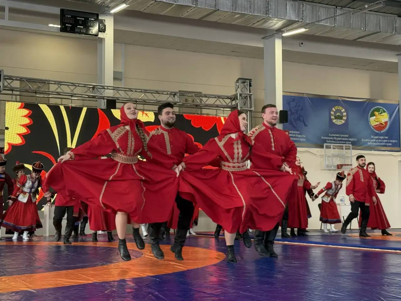 В поселке Агинское сегодня торжественно открыт Всероссийский турнир по вольной борьбе памяти Героя Советского Союза Базара Ринчино В поселке Агинское сегодня торжественно открыт Всероссийский турнир по вольной борьбе памяти Героя Советского Союза Базара Ринчино