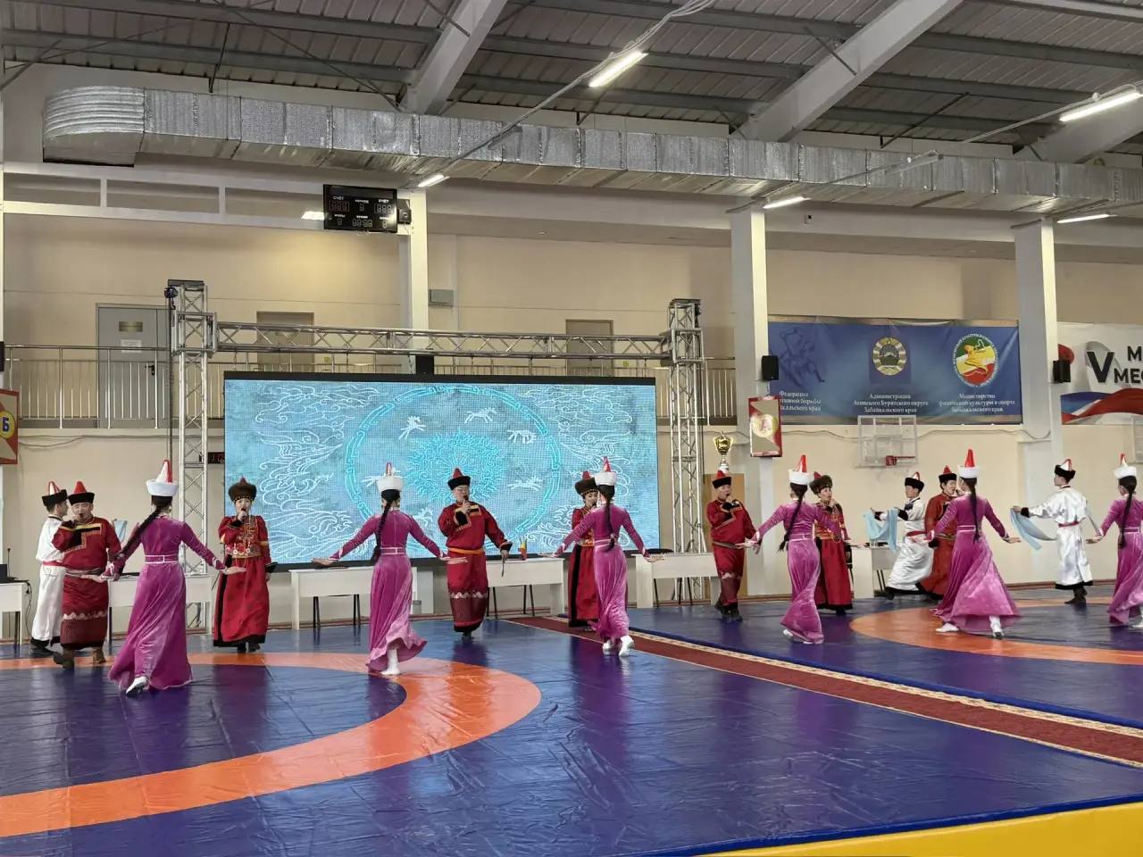 В поселке Агинское сегодня торжественно открыт Всероссийский турнир по вольной борьбе памяти Героя Советского Союза Базара Ринчино В поселке Агинское сегодня торжественно открыт Всероссийский турнир по вольной борьбе памяти Героя Советского Союза Базара Ринчино