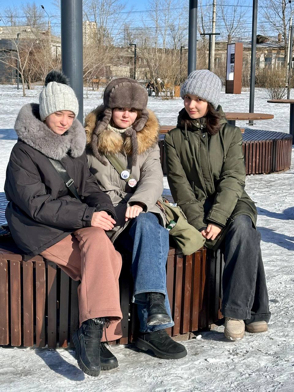 Читинцы празднуют Масленицу в обновленном по нацпроекту парке МЖК Читинцы празднуют Масленицу в обновленном по нацпроекту парке МЖК