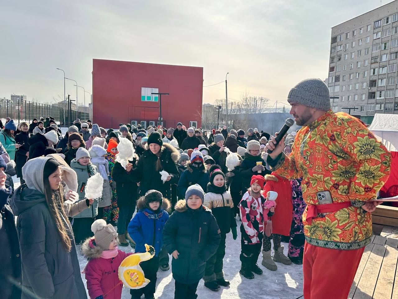 Читинцы празднуют Масленицу в обновленном по нацпроекту парке МЖК Читинцы празднуют Масленицу в обновленном по нацпроекту парке МЖК