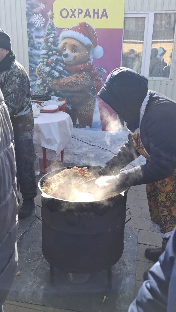 У нас на площади Ленина весело и вкусно