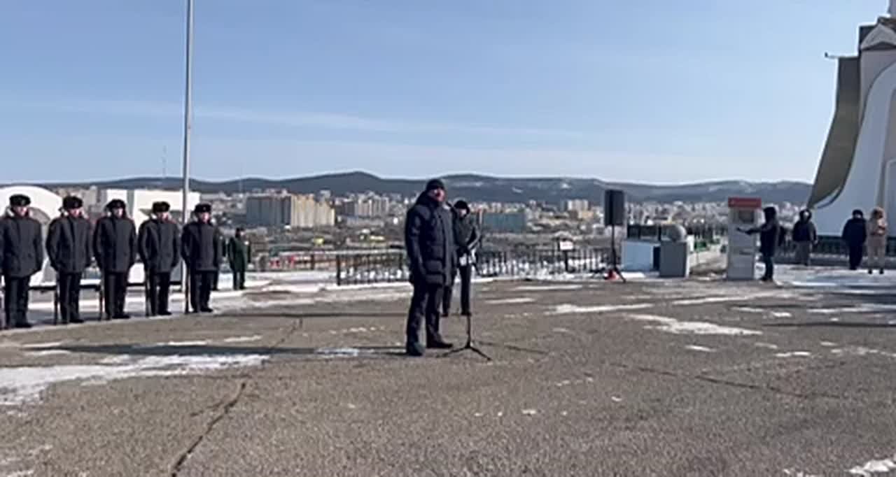Александр Осипов поздравил забайкальцев с Днем защитника Отечества: