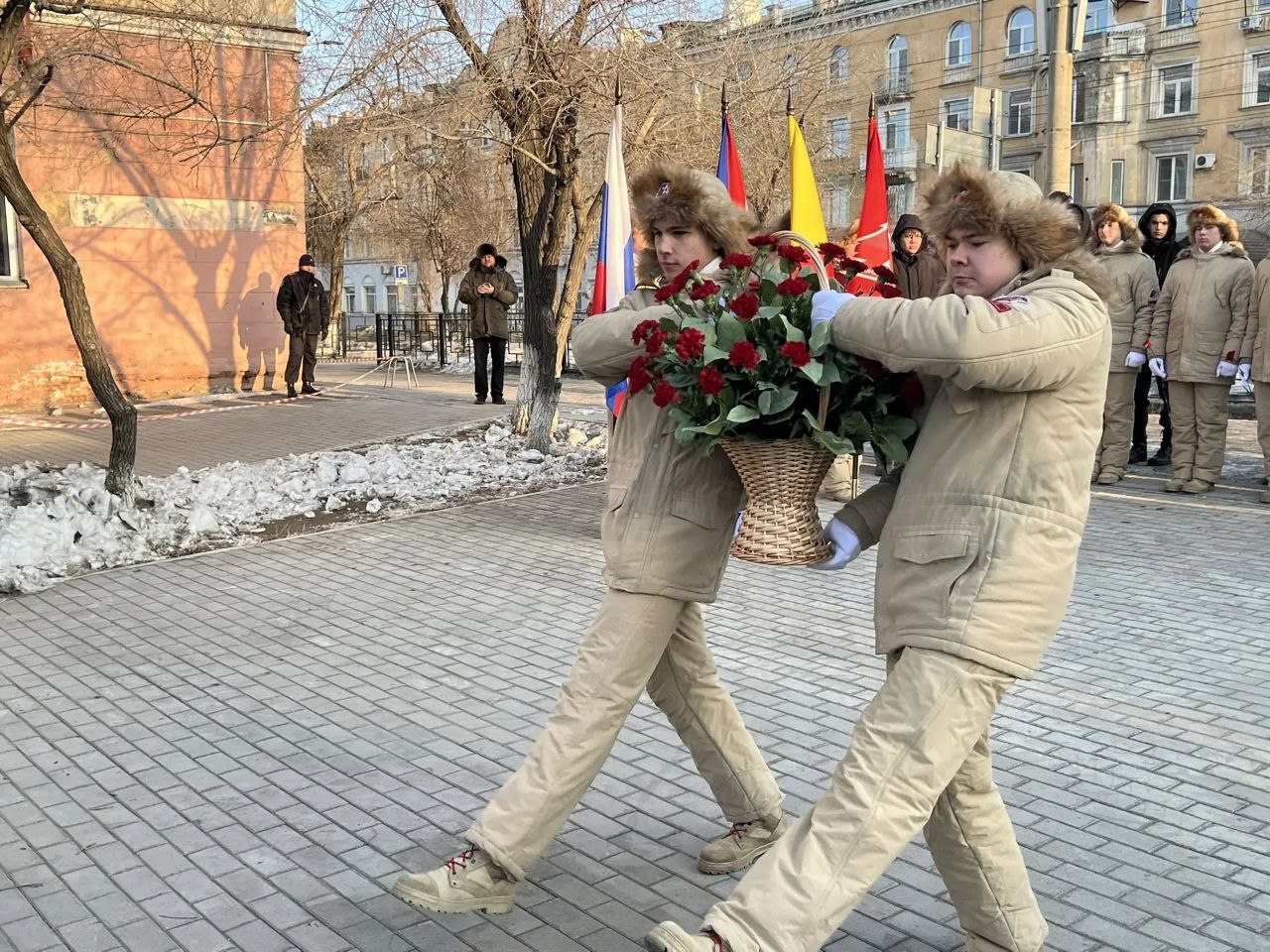 Инна Щеглова: Череда мероприятий, посвященных Дню защитника Отечества, проходит сегодня в краевом центре Инна Щеглова: Череда мероприятий, посвященных Дню защитника Отечества, проходит сегодня в краевом центре