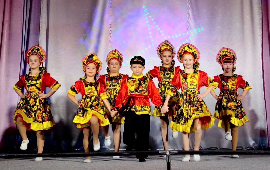 Доблесть - в сердце, музыка - в душе! Доблесть - в сердце, музыка - в душе!