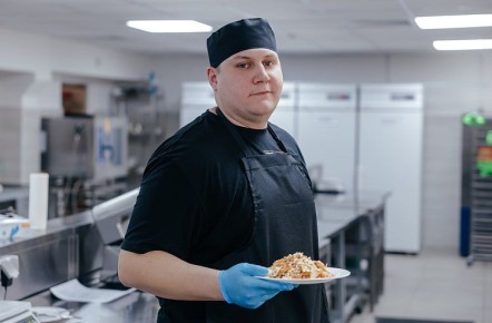 Уроженец Агинского после ранения учится на повара, чтобы вернуться на СВО