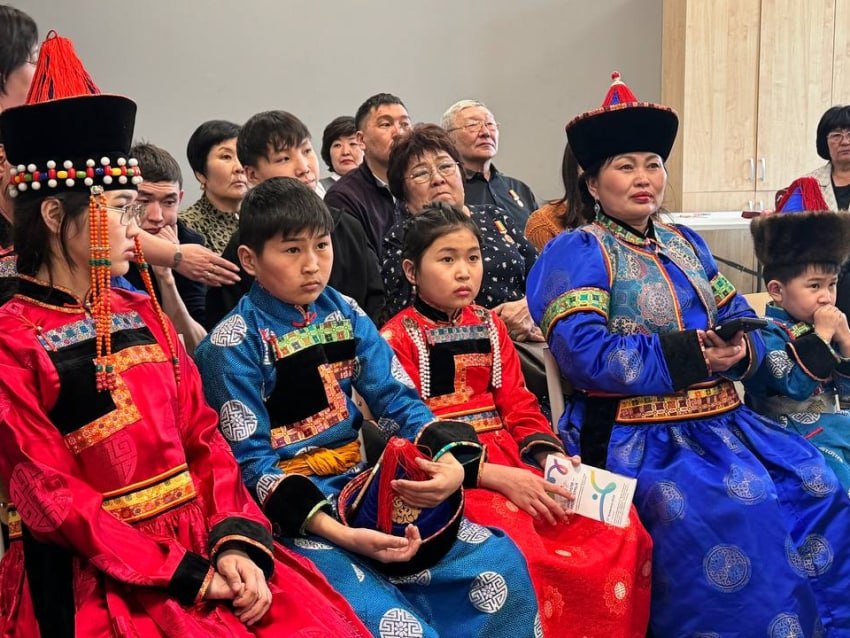 Участники панельной дискуссии в Агинском обсудили выбор между алкоголем и счастливой семьей