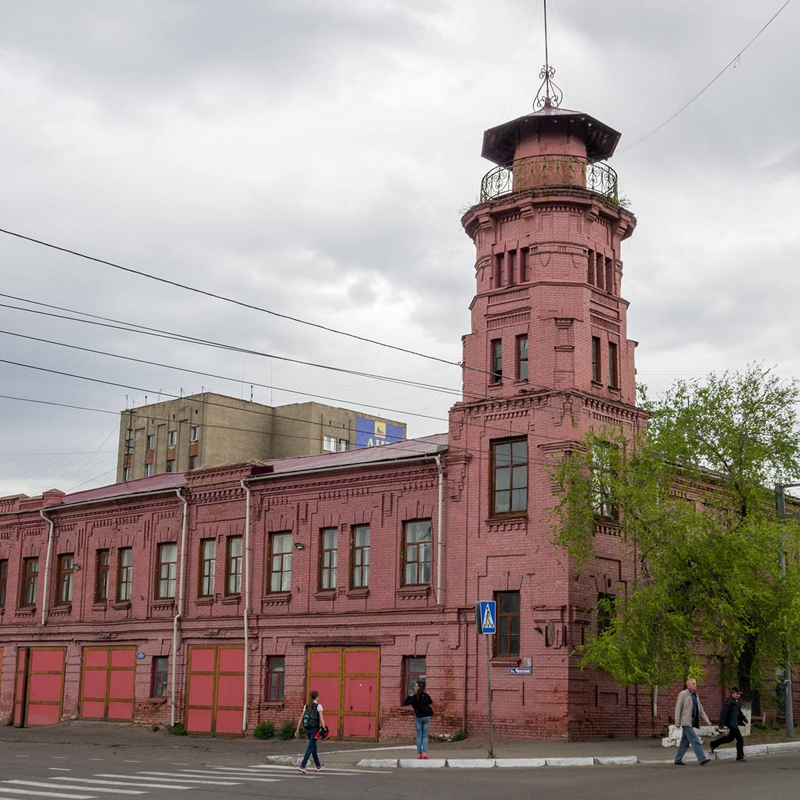 Фёдор Пономарёв. В это трудно поверить, но большинство каменных домов начала ХХ века появились в Чите в результате созидательной деятельности одного человека Фёдор Пономарёв. В это трудно поверить, но большинство каменных домов начала ХХ века появились в Чите в результате созидательной деятельности одного человека