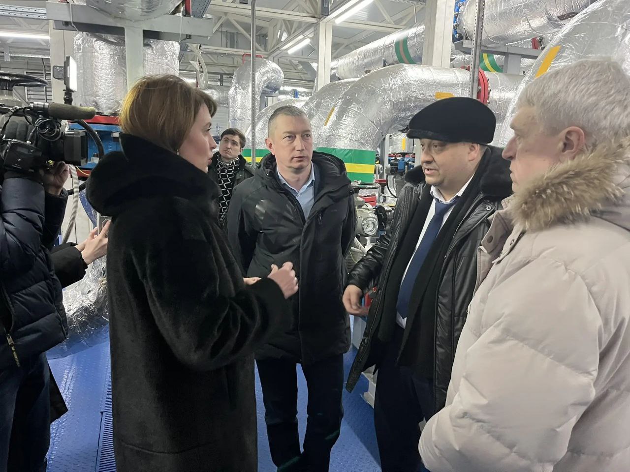 Инна Щеглова: Вместе с коллегами из компании ТГК-14 сегодня осмотрели ЦТП, введенный в эксплуатацию в 2025 году в рамках перевода потребителей котельной ООО «Теплоэнергосервис» (бывшая котельная машзавода) на... Инна Щеглова: Вместе с коллегами из компании ТГК-14 сегодня осмотрели ЦТП, введенный в эксплуатацию в 2025 году в рамках перевода потребителей котельной ООО «Теплоэнергосервис» (бывшая котельная машзавода) на...