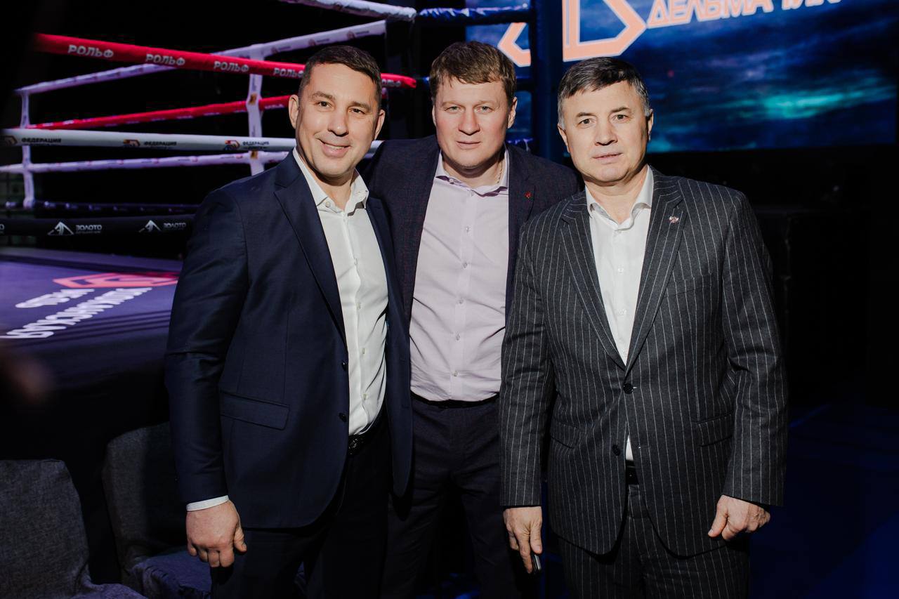 В Чите завершился IX Всероссийский турнир по боксу имени Александра Бахтина В Чите завершился IX Всероссийский турнир по боксу имени Александра Бахтина