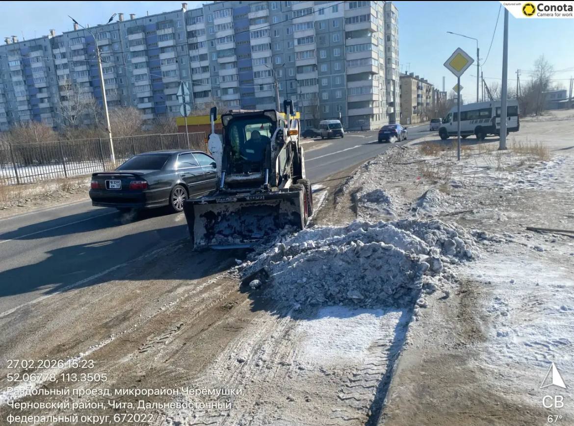Улицы города чистят. Администрация города Читы делится результатами за прошедшую неделю: Очистили и вывезли мусор с 11 участков;