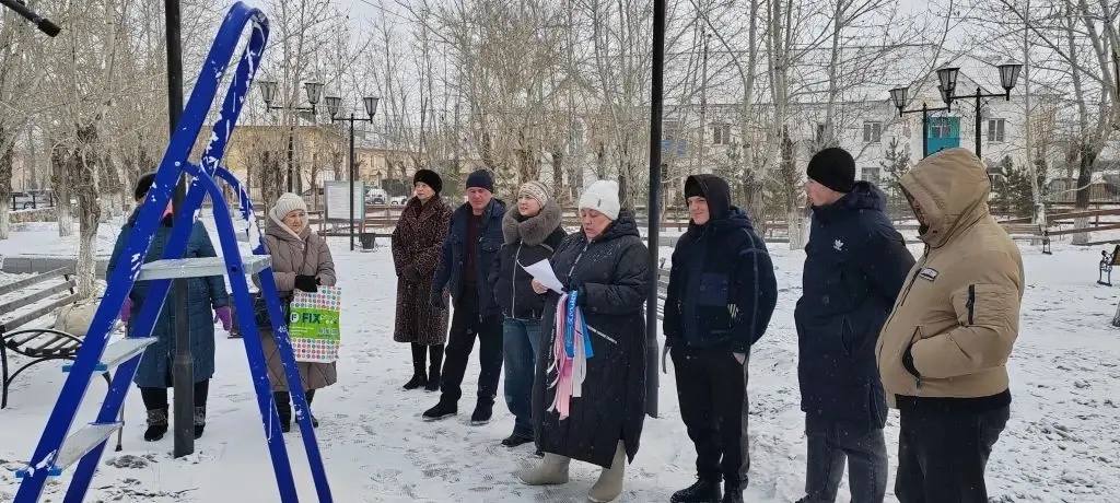 В честь Дня рождения Забайкальского края в Борзе организовали акцию «Дерево пожеланий» В честь Дня рождения Забайкальского края в Борзе организовали акцию «Дерево пожеланий»