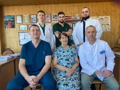 Медики провели уникальную операцию и спасли жизнь забайкалке