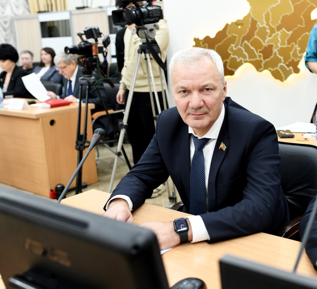 Зампред комитета по экономической политике и предпринимательству Сергей Новиченко в программе «Точка зрения» на РТК «Забайкалье» рассказал о промежуточных итогах реализации региональных антиалкогольных законов и планах по...