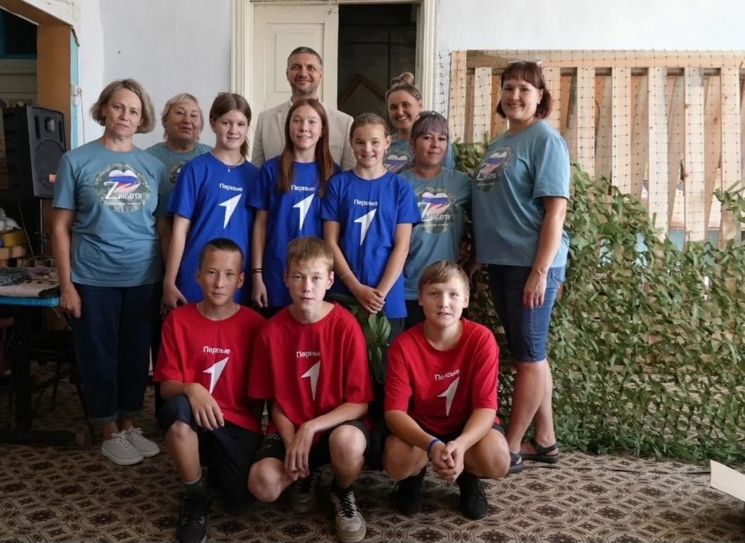 Волонтёры клуба «Zaбота» отправляют бойцам-землякам посылки на фронт