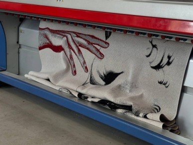 ����������� ����� TELO ������ ���� � ������������ � ������� ����� �� ����������