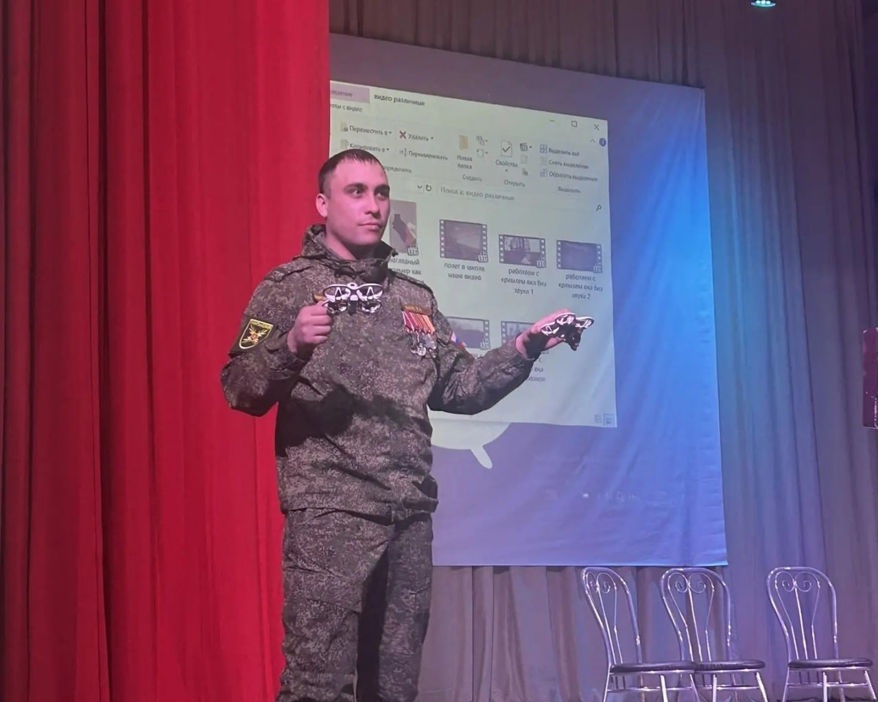 Урок мужества с ветеранами спецоперации прошёл в Красночикойском округе