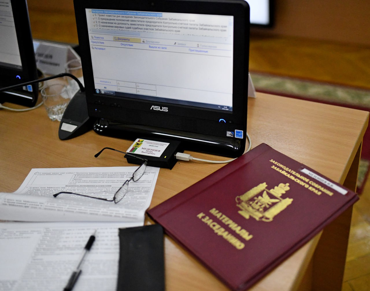 Запрет на продажу подросткам бензина готов к рассмотрению во втором чтении