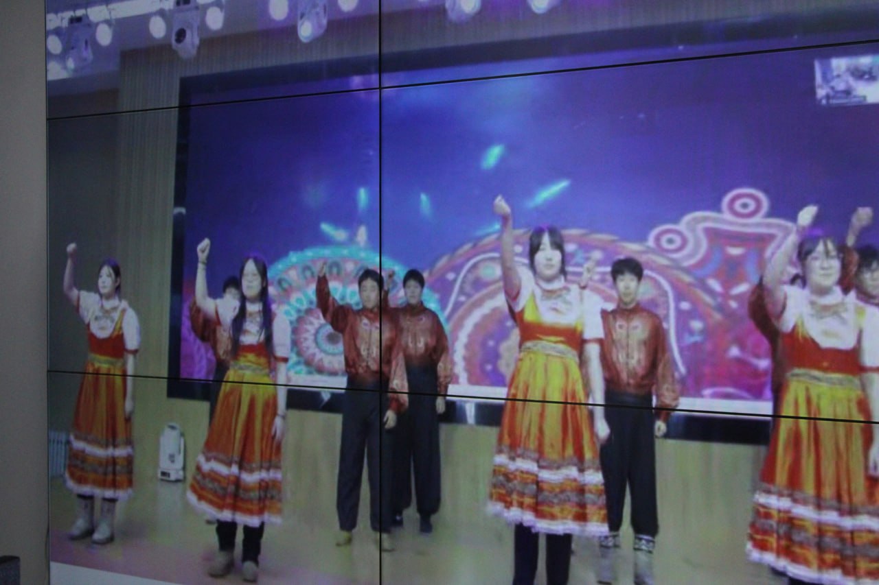 Телемост объединил студентов России, Китая и Монголии Телемост объединил студентов России, Китая и Монголии