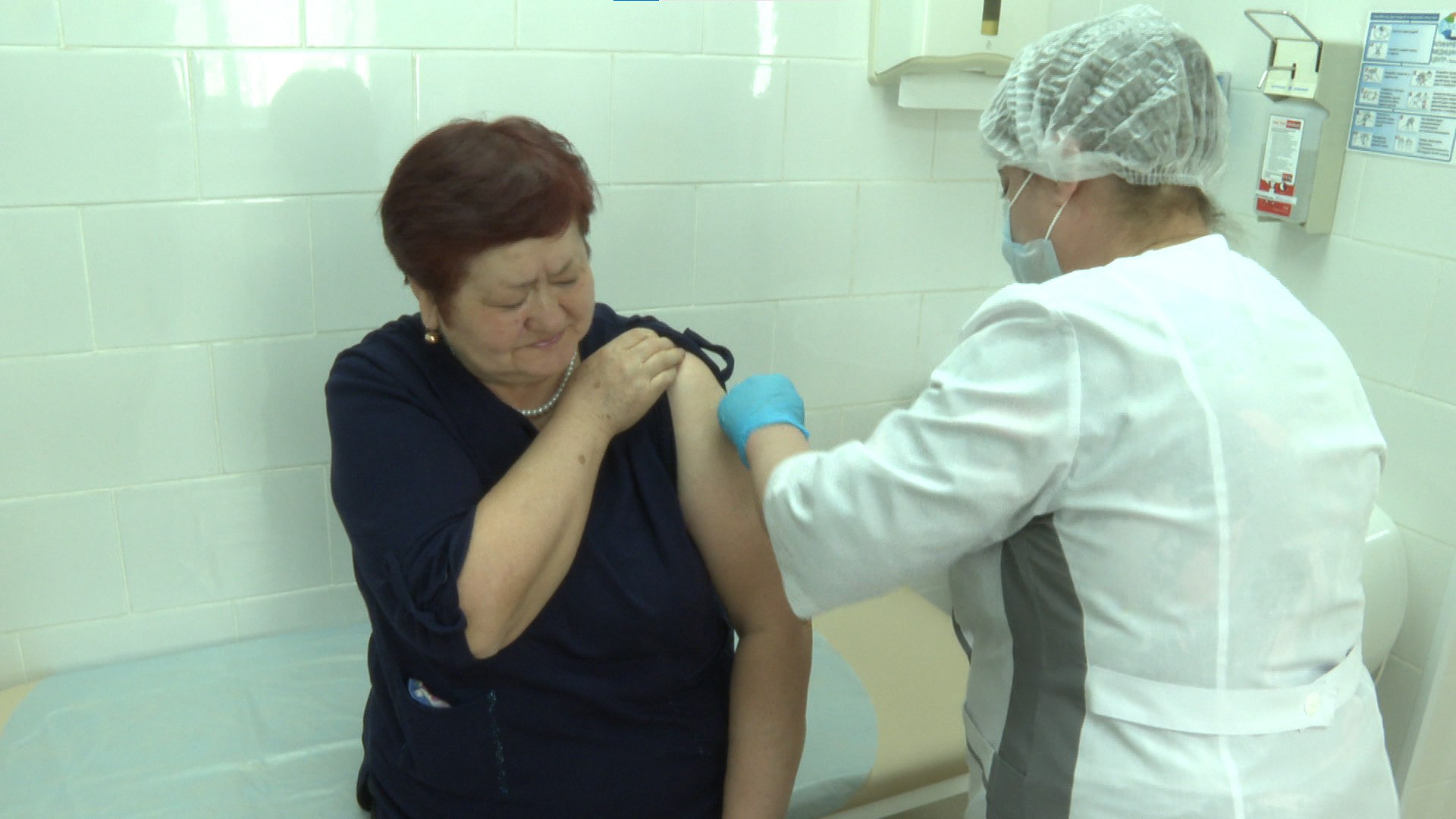 Как защитить себя от укусов клещей