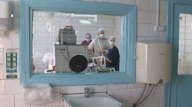 Бригада врачей провела почти 90 операций в округах Забайкалья