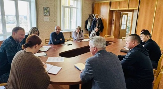 ����������, ��� 21 ����� � 10.00 � ��� ������� �������� ����������� �������� ����������� � ��� ����������� ������ ������ ����