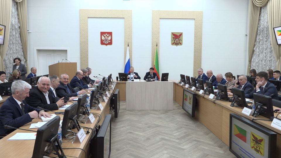 ��������� ��������� ������ �������� ����������� ������ � ����