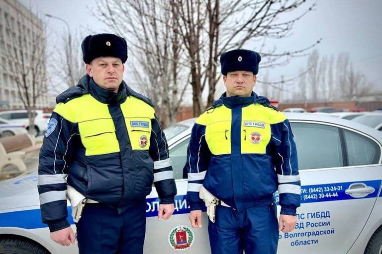 Владимир Мединский: #Герои_рядом. В Волгограде родители везли 8-лет мальчика с аппендицитом в больницу