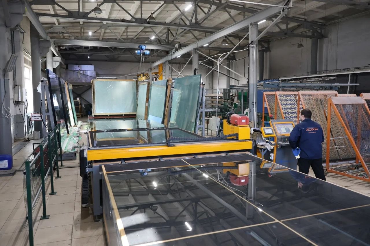 Один из первых заводов окон в Забайкалье на треть увеличил объемы производства благодаря господдержке