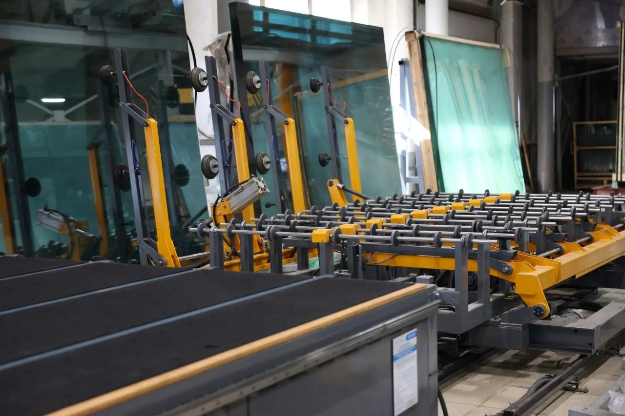 Один из первых заводов окон в Забайкалье на треть увеличил объемы производства благодаря господдержке Один из первых заводов окон в Забайкалье на треть увеличил объемы производства благодаря господдержке