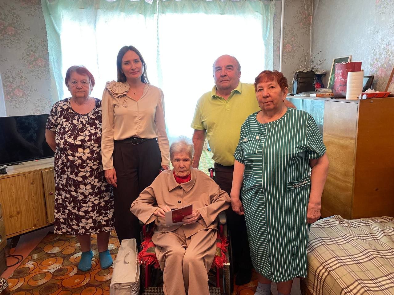 Труженица тыла Александра Андреевна Шемякина из Забайкалья отмечает 98-й день рождения