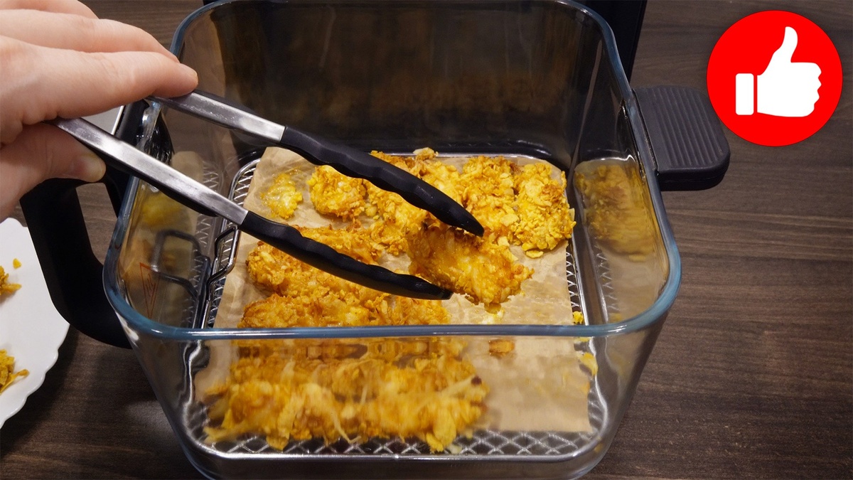 Вкусные нагетсы, приготовленные в аэрогриле