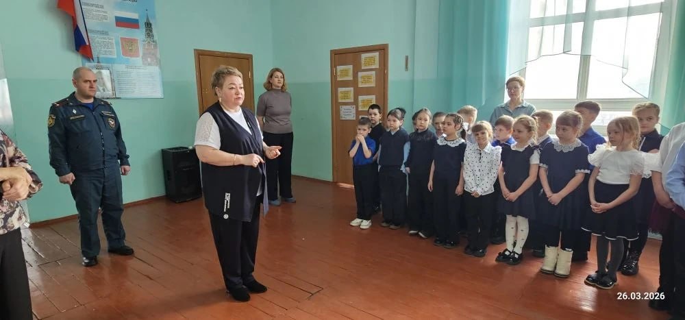 В школах Приаргунского округа прошли линейки по пожарной безопасности В школах Приаргунского округа прошли линейки по пожарной безопасности