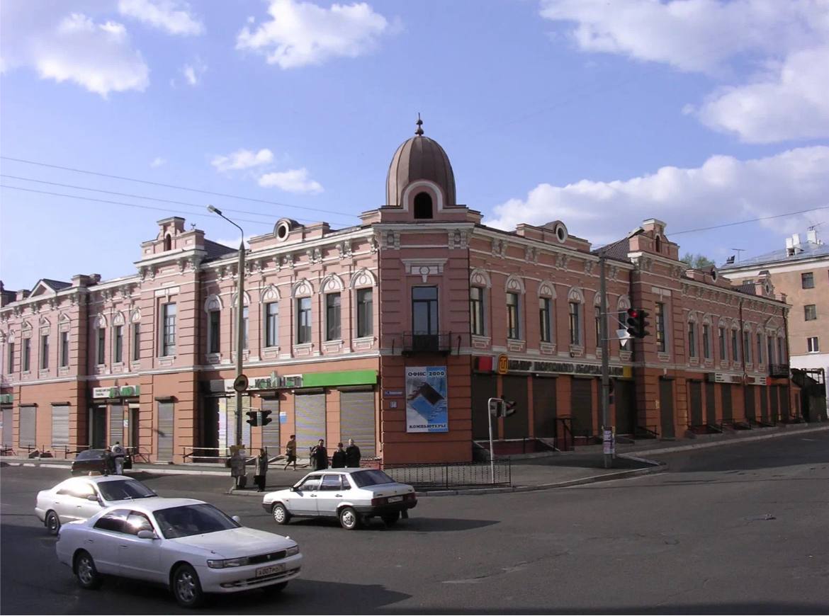 Люциан Древновский. Человек, благодаря которому в Чите появился Дом книги Люциан Древновский. Человек, благодаря которому в Чите появился Дом книги