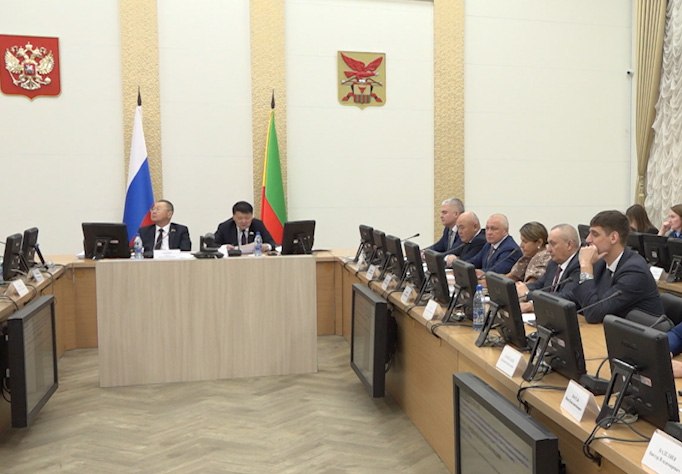 В Заксобрании Забайкалья обсудили общественную безопасность и дополнительные поступления в бюджет региона