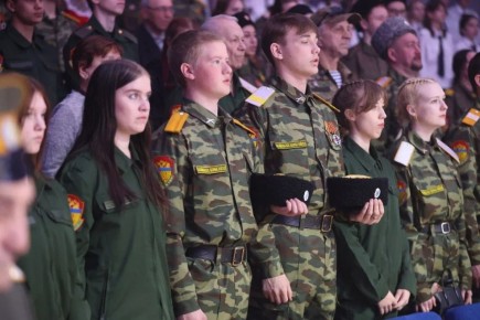 ������� ������� � ������ �������: � ���� �������� 175-����� �������������� ��������� ������