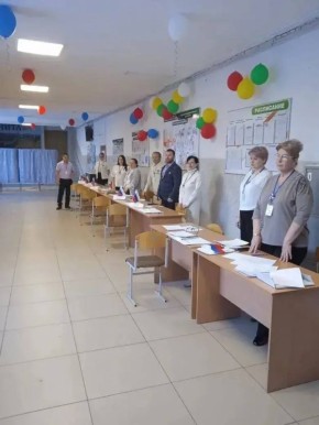 Жители Соснового бора и Антипихи продолжают выбирать своего представителя в депутаты городской Думы