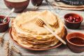 Угощение на Масленицу: простые рецепты блинов, которые порадуют всех