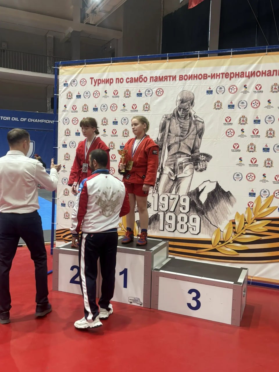 Забайкальские спортсмены приняли участие во Всероссийских соревнованиях по самбо Забайкальские спортсмены приняли участие во Всероссийских соревнованиях по самбо