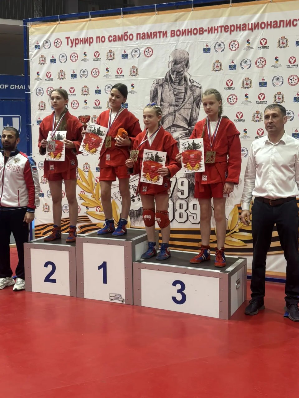 Забайкальские спортсмены приняли участие во Всероссийских соревнованиях по самбо Забайкальские спортсмены приняли участие во Всероссийских соревнованиях по самбо