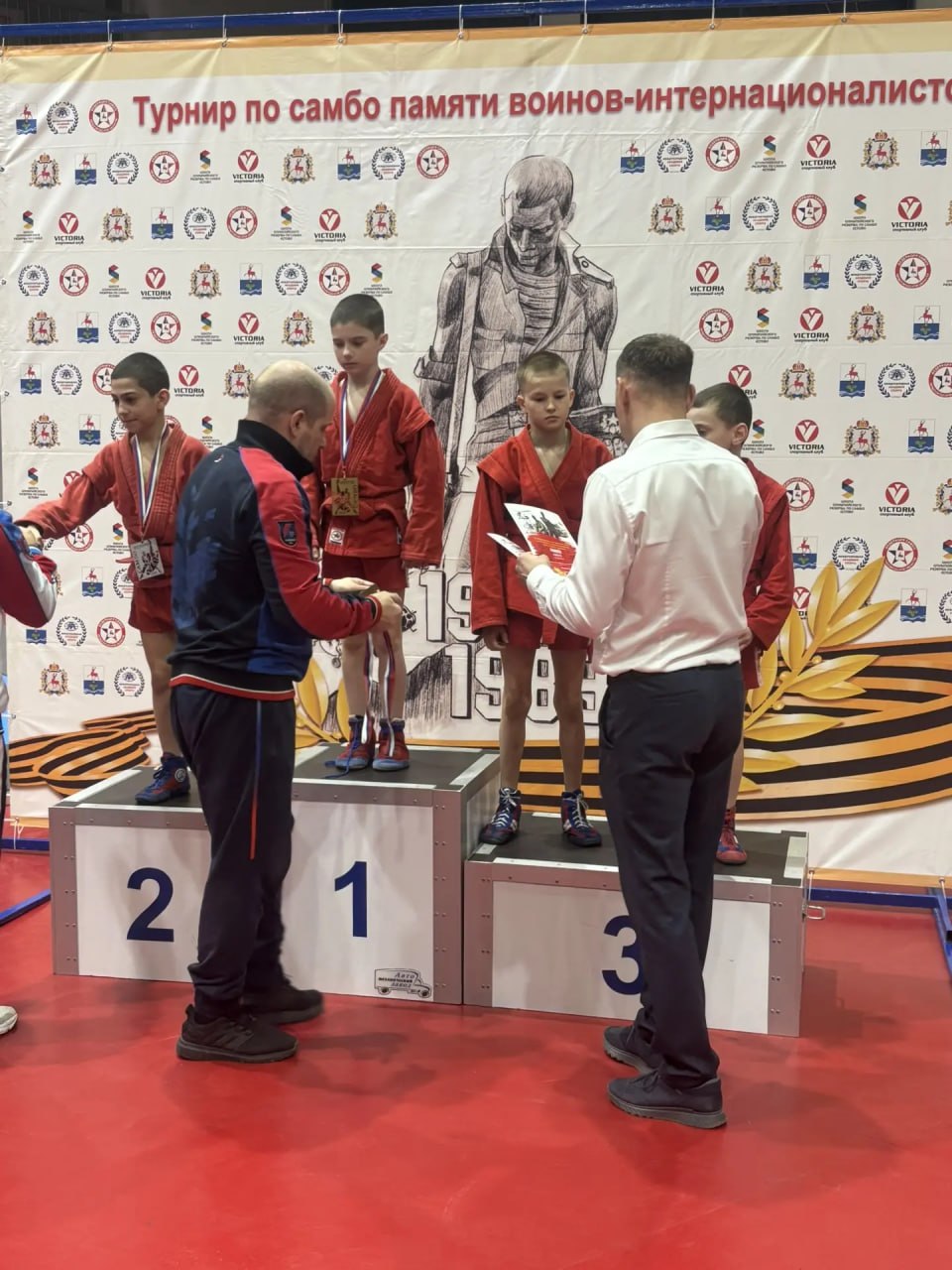 Забайкальские спортсмены приняли участие во Всероссийских соревнованиях по самбо Забайкальские спортсмены приняли участие во Всероссийских соревнованиях по самбо