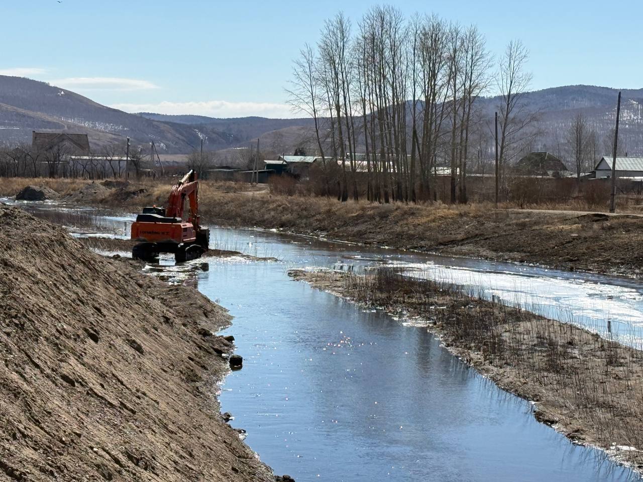 Замруководителя Росводресурсов Наталия Сологуб проинспектировала строительство гидротехнических сооружений в Забайкальском крае Замруководителя Росводресурсов Наталия Сологуб проинспектировала строительство гидротехнических сооружений в Забайкальском крае