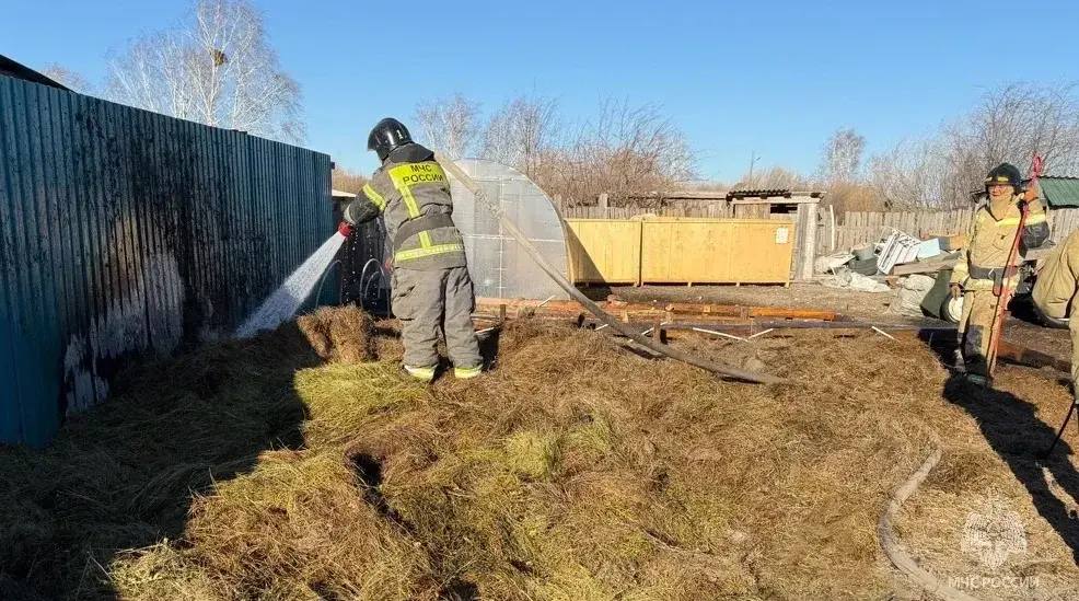 Агинчанин сжег свое сено из-за непотушенной золы